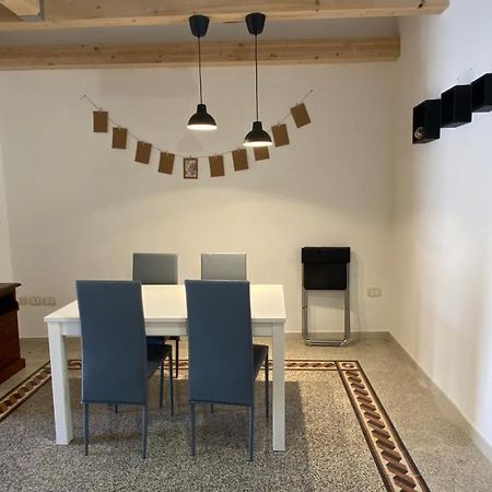 Casaluna Apartment Syracuse ภายนอก รูปภาพ